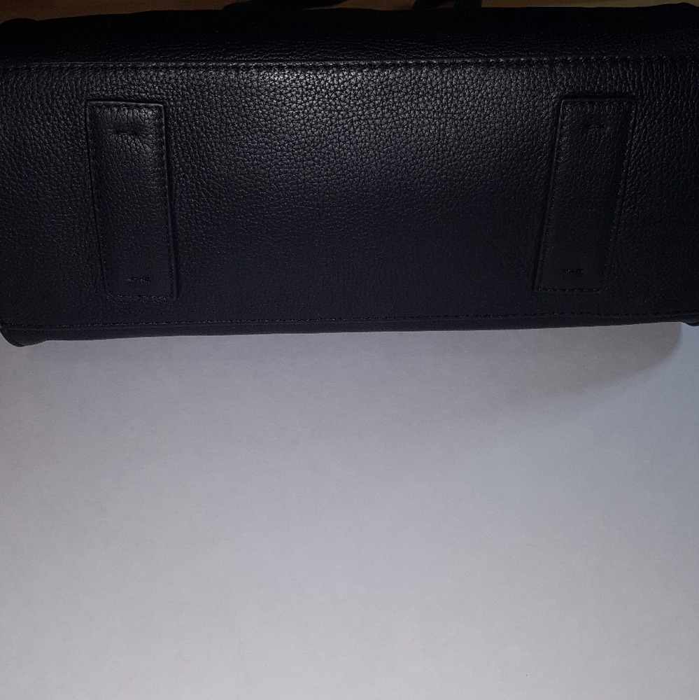 NWT Tahari Sienna Leather Tote Bag Black - Picture 10 of 14